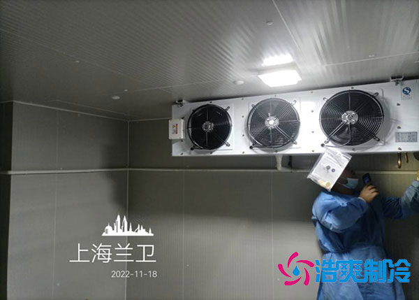 在冷庫工作有哪些潛在危險？.jpg